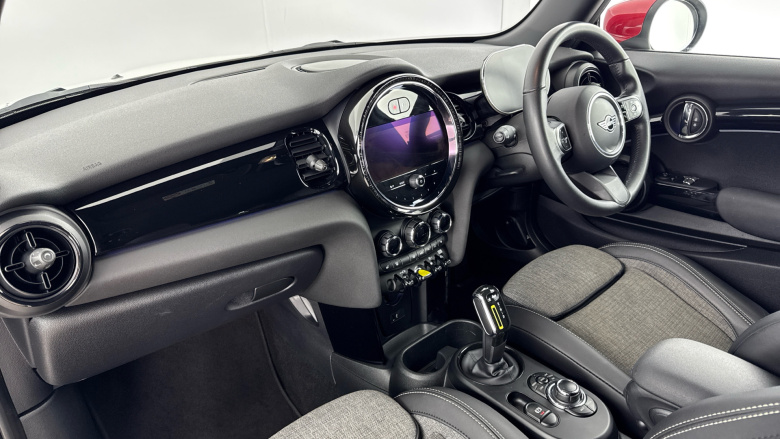 MINI Hatchback 135kW Cooper S Level 2 33kWh 3dr Auto Electric Hatchback